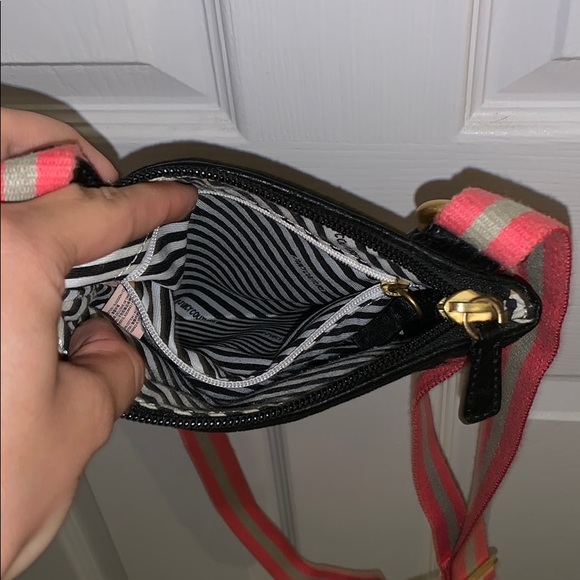 Juicy Couture Satchel - Picture 5 of 7